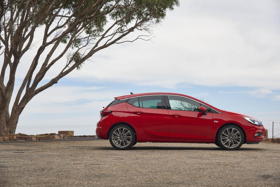  Opel Astra 2016 года  (ZA) (фото 24 из 40)